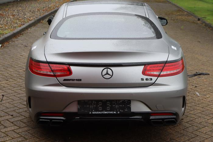 Mercedes S AMG 5.5 S-63 AMG V8 32V Biturbo 4-Matic Sloopvoertuig (2016, Grijs)