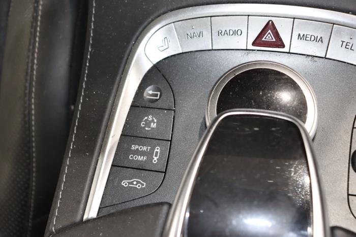 Mercedes S AMG 5.5 S-63 AMG V8 32V Biturbo 4-Matic Sloopvoertuig (2016, Grijs)