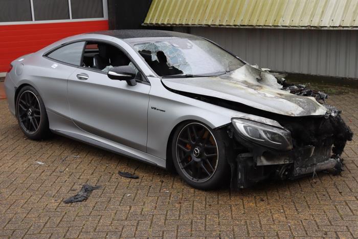 Mercedes S AMG 5.5 S-63 AMG V8 32V Biturbo 4-Matic Sloopvoertuig (2016, Grijs)