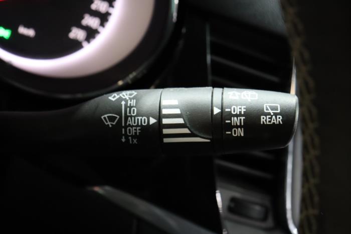 Opel Astra K 1.2 Turbo 12V Sloopvoertuig (2021, Grijs)