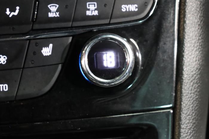 Opel Astra K 1.2 Turbo 12V Sloopvoertuig (2021, Grijs)