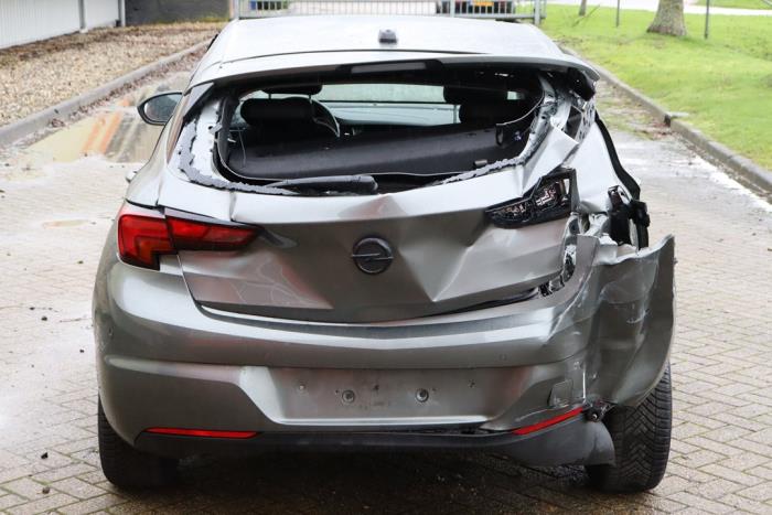Opel Astra K 1.2 Turbo 12V Sloopvoertuig (2021, Grijs)