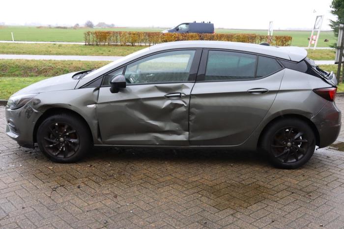 Opel Astra K 1.2 Turbo 12V Sloopvoertuig (2021, Grijs)