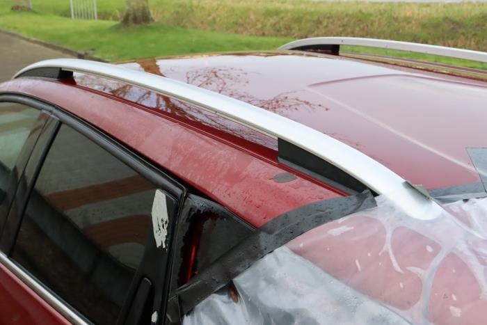 Renault Clio IV Estate/Grandtour 0.9 Energy TCE 90 12V Sloopvoertuig (2017, Rood)