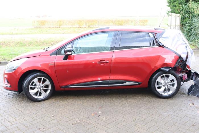 Renault Clio IV Estate/Grandtour 0.9 Energy TCE 90 12V Sloopvoertuig (2017, Rood)