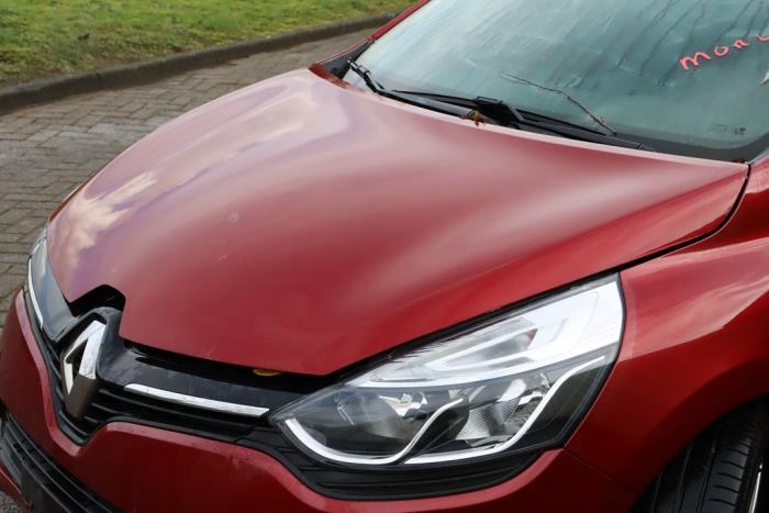 Renault Clio IV Estate/Grandtour 0.9 Energy TCE 90 12V Sloopvoertuig (2017, Rood)