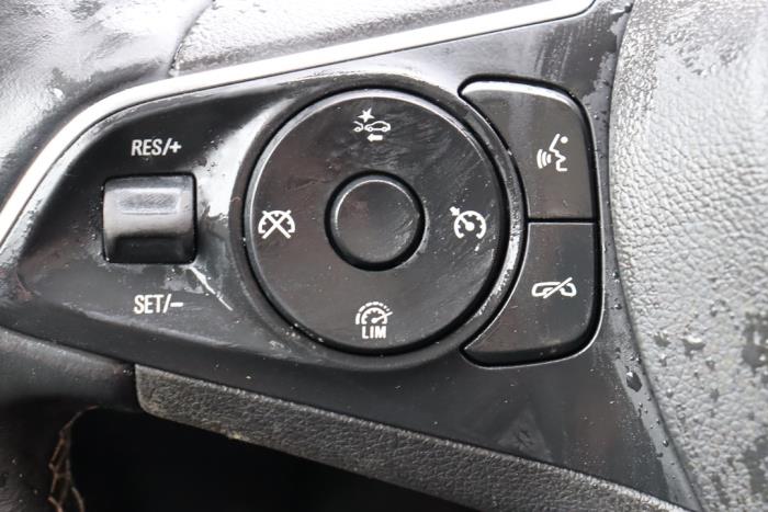 Opel Insignia Sports Tourer 1.5 Turbo 16V 165 Sloopvoertuig (2020, Blauw)