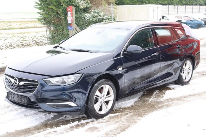 Opel Insignia Sports Tourer 1.5 Turbo 16V 165 Sloopvoertuig (2020, Blauw)