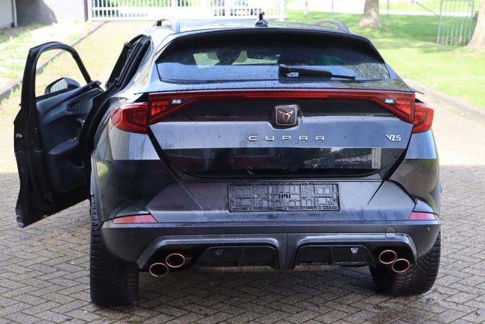 Cupra Formentor 2.5 VZ5 16V 4Drive Sloopvoertuig (2022, Metallic, Zwart)