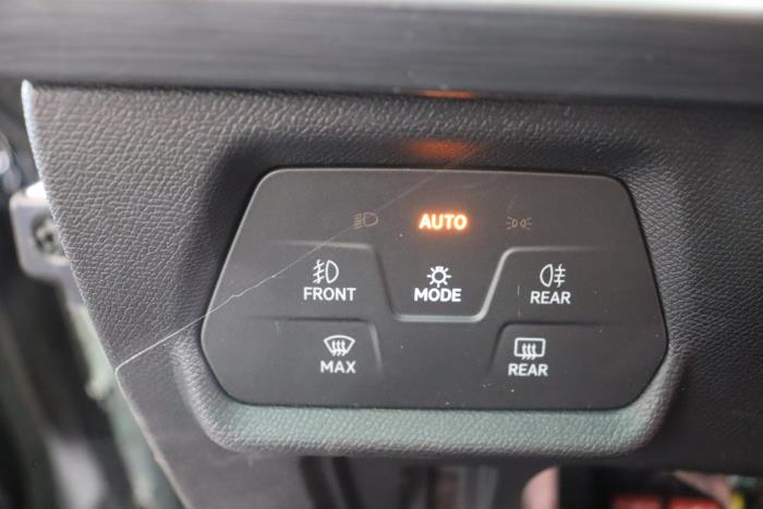 Cupra Formentor 2.5 VZ5 16V 4Drive Sloopvoertuig (2022, Metallic, Zwart)