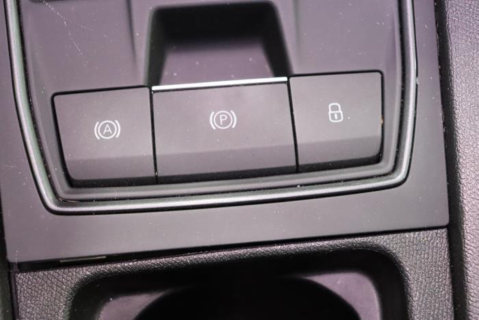 Cupra Formentor 2.5 VZ5 16V 4Drive Sloopvoertuig (2022, Metallic, Zwart)