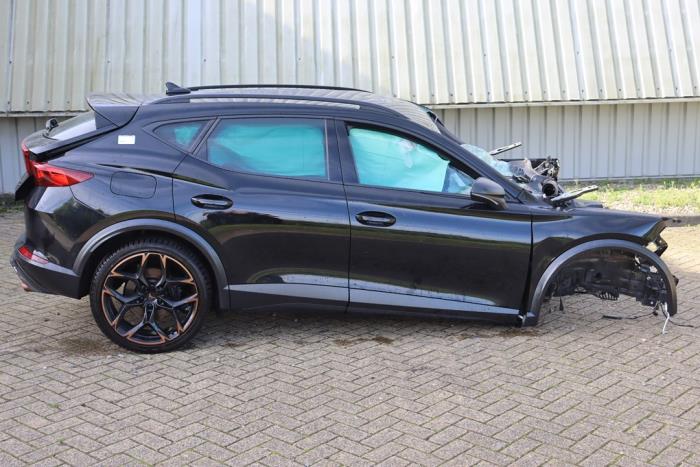 Cupra Formentor 2.5 VZ5 16V 4Drive Sloopvoertuig (2022, Metallic, Zwart)