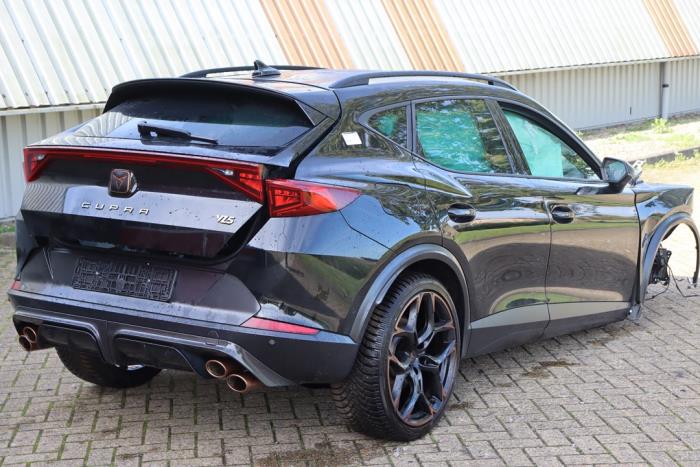 Cupra Formentor 2.5 VZ5 16V 4Drive Sloopvoertuig (2022, Metallic, Zwart)