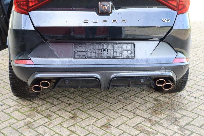 Cupra Formentor 2.5 VZ5 16V 4Drive Sloopvoertuig (2022, Metallic, Zwart)