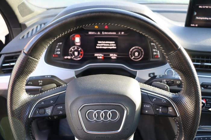 Audi Q7 3.0 TDI V6 24V e-tron plug-in hybrid Sloopvoertuig (2016, Metallic, Zilvergrijs)