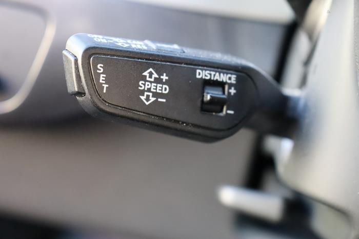 Audi Q7 3.0 TDI V6 24V e-tron plug-in hybrid Sloopvoertuig (2016, Metallic, Zilvergrijs)