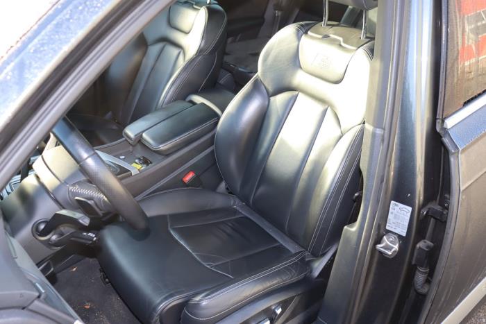 Audi Q7 3.0 TDI V6 24V e-tron plug-in hybrid Sloopvoertuig (2016, Metallic, Zilvergrijs)