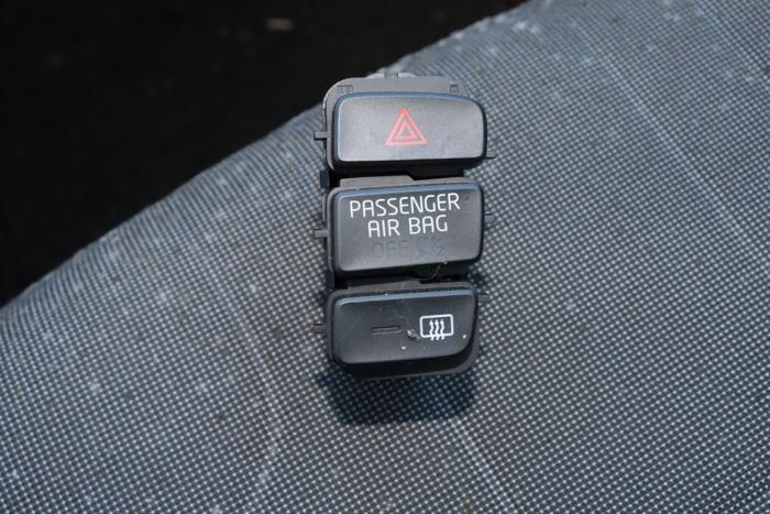 Volkswagen Up! 1.0 12V 60 Sloopvoertuig (2015, Rood)