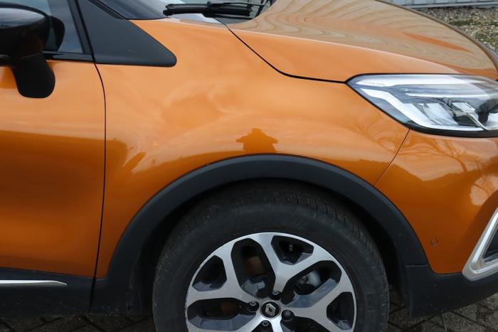 Renault Captur I 1.3 TCE 150 16V Sloopvoertuig (2019, Oranje)