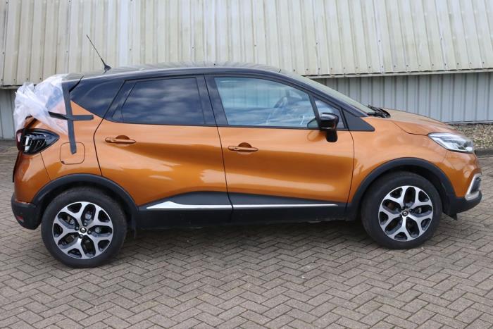 Renault Captur I 1.3 TCE 150 16V Sloopvoertuig (2019, Oranje)