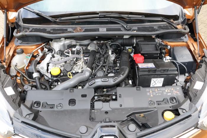 Renault Captur I 1.3 TCE 150 16V Sloopvoertuig (2019, Oranje)