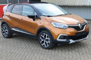 Renault Captur I 1.3 TCE 150 16V Sloopvoertuig (2019, Oranje)