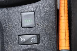 Renault Captur I 1.3 TCE 150 16V Sloopvoertuig (2019, Oranje)