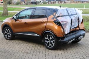 Renault Captur I 1.3 TCE 150 16V Sloopvoertuig (2019, Oranje)