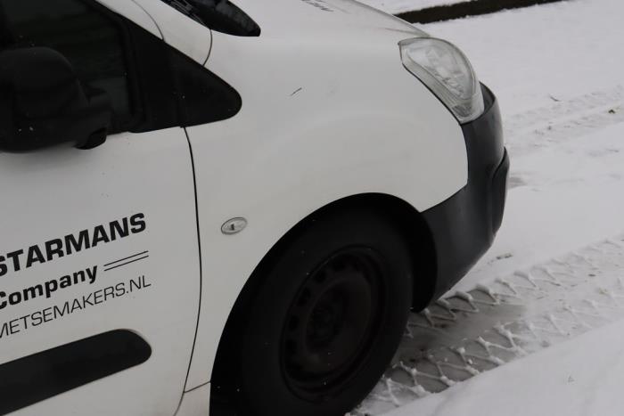 Peugeot Partner 1.6 HDI 75 Phase 2 Sloopvoertuig (2015, Graniet)