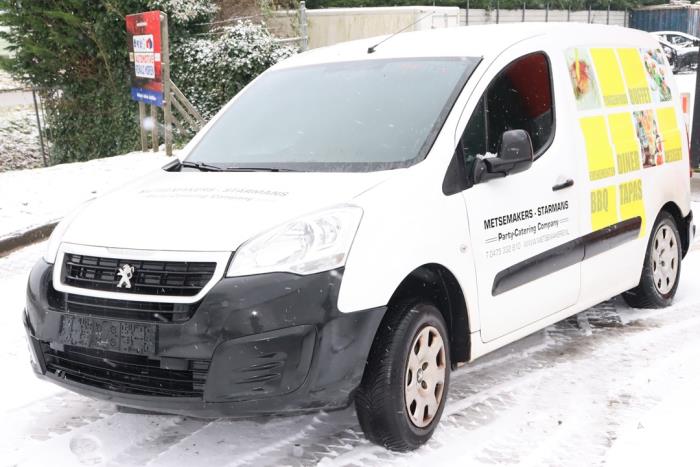 Peugeot Partner 1.6 HDI 75 Phase 2 Sloopvoertuig (2015, Graniet)