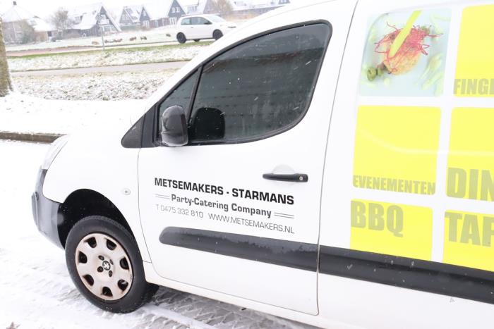 Peugeot Partner 1.6 HDI 75 Phase 2 Sloopvoertuig (2015, Graniet)