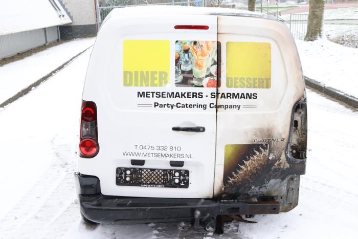 Peugeot Partner 1.6 HDI 75 Phase 2 Sloopvoertuig (2015, Graniet)