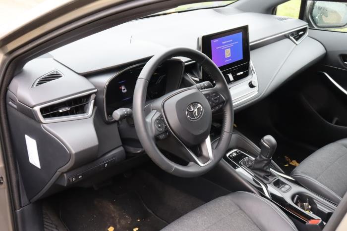 Toyota Corolla 1.8 16V Hybrid Sloopvoertuig (2022, Groen)