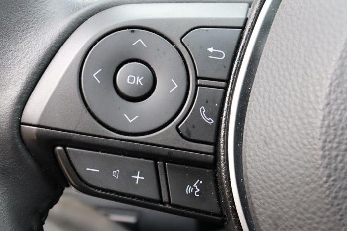 Toyota Corolla 1.8 16V Hybrid Sloopvoertuig (2022, Groen)