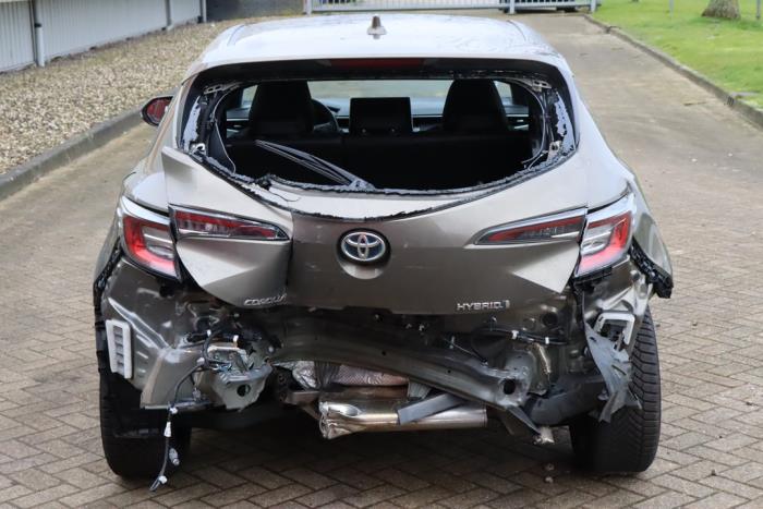 Toyota Corolla 1.8 16V Hybrid Sloopvoertuig (2022, Groen)