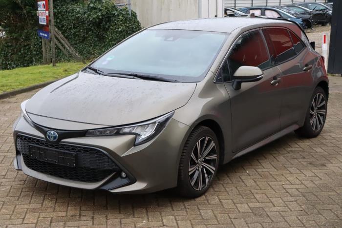 Toyota Corolla 1.8 16V Hybrid Sloopvoertuig (2022, Groen)