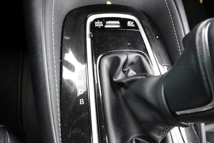 Toyota Corolla 1.8 16V Hybrid Sloopvoertuig (2022, Groen)