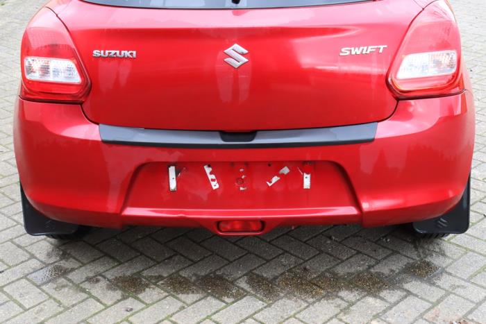 Suzuki Swift 1.2 Dual Jet 16V Sloopvoertuig (2017, Rood)