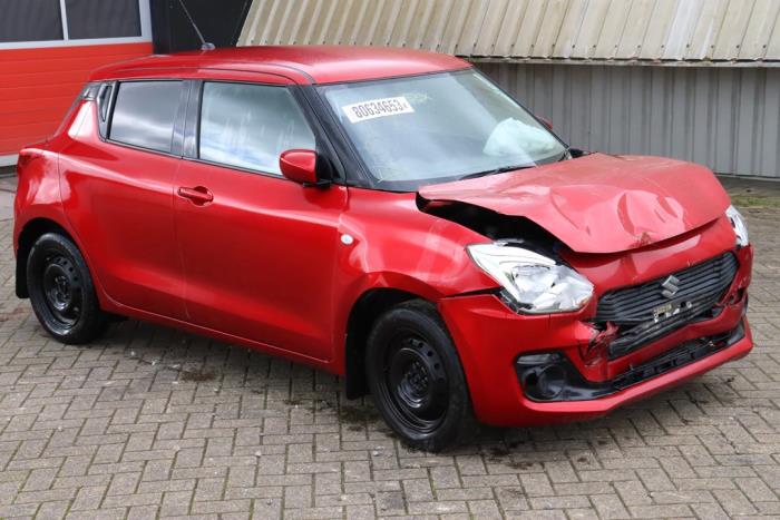 Suzuki Swift 1.2 Dual Jet 16V Sloopvoertuig (2017, Rood)