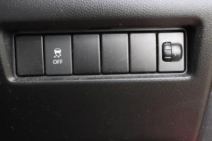 Suzuki Swift 1.2 Dual Jet 16V Sloopvoertuig (2017, Rood)