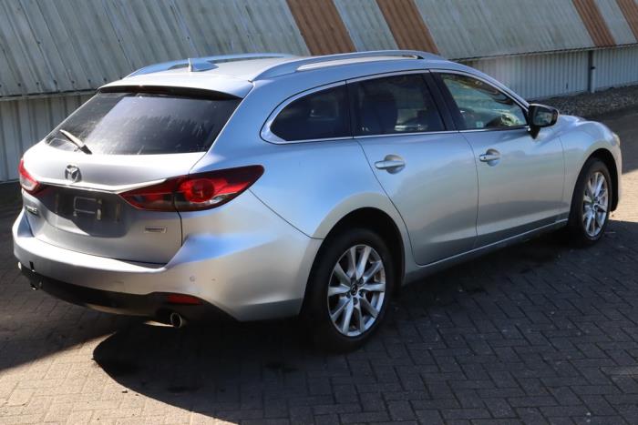 Mazda 6 SportBreak 2.2 SkyActiv-D 150 16V Sloopvoertuig (2016, Zilvergrijs)