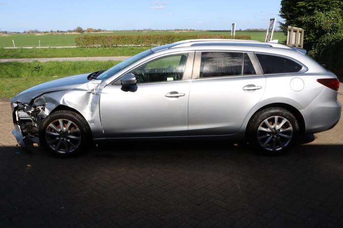 Mazda 6 SportBreak 2.2 SkyActiv-D 150 16V Sloopvoertuig (2016, Zilvergrijs)