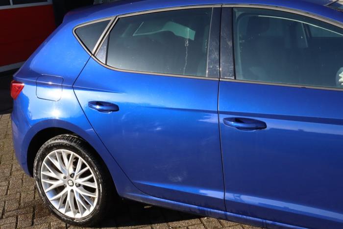 Seat Leon 1.0 TSI 12V Sloopvoertuig (2020, Metallic, Blauw)