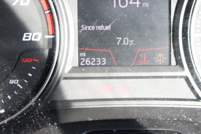 Seat Leon 1.0 TSI 12V Sloopvoertuig (2020, Metallic, Blauw)