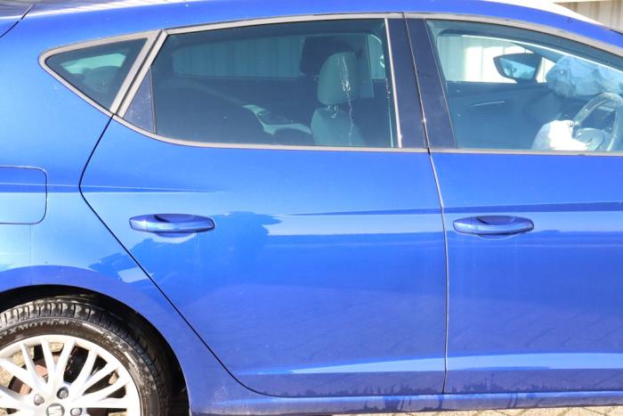 Seat Leon 1.0 TSI 12V Sloopvoertuig (2020, Metallic, Blauw)