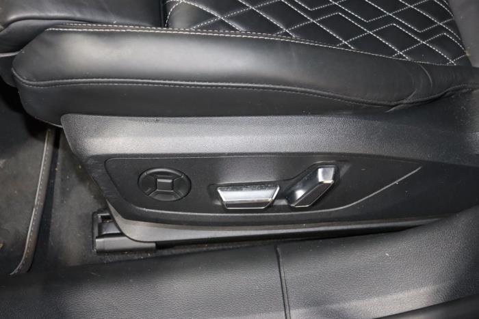 Audi A7 Sportback 2.0 16V 50 TFSI E Quattro Sloopvoertuig (2020, Metallic, Zilvergrijs)