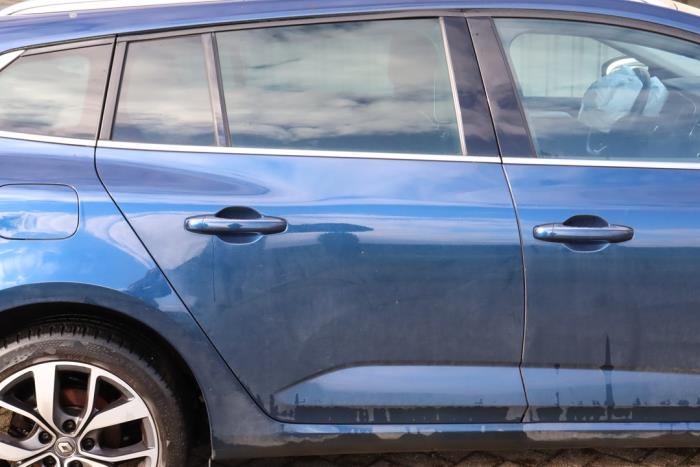 Renault Megane IV Estate 1.2 Energy TCE 130 Sloopvoertuig (2016, Metallic, Blauw)