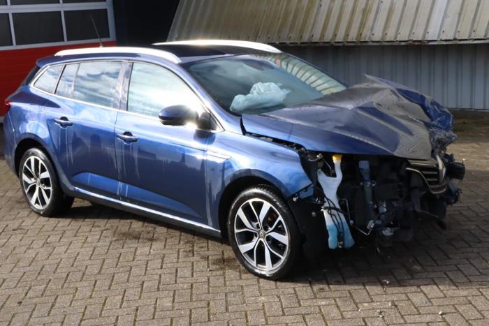 Renault Megane IV Estate 1.2 Energy TCE 130 Sloopvoertuig (2016, Metallic, Blauw)