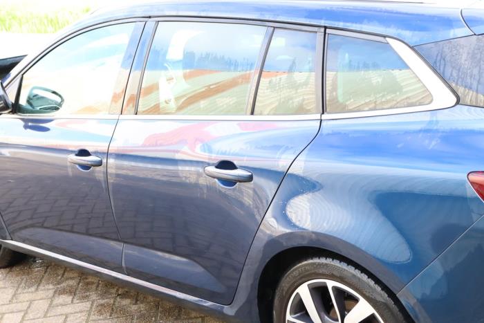 Renault Megane IV Estate 1.2 Energy TCE 130 Sloopvoertuig (2016, Metallic, Blauw)