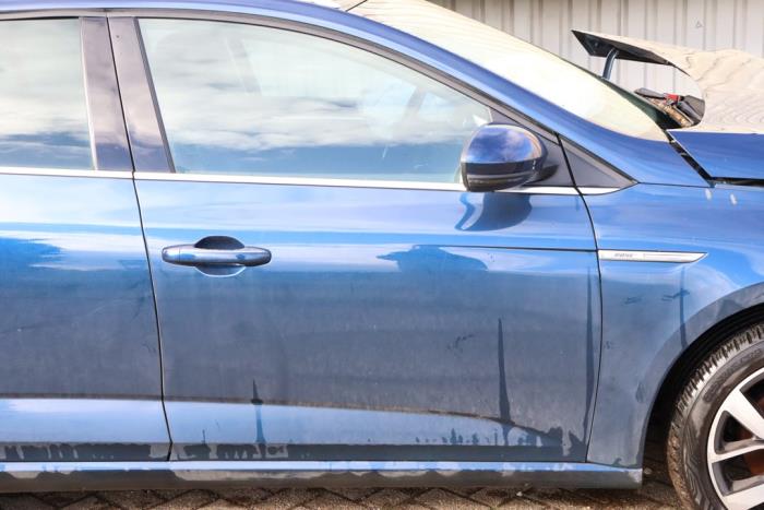 Renault Megane IV Estate 1.2 Energy TCE 130 Sloopvoertuig (2016, Metallic, Blauw)